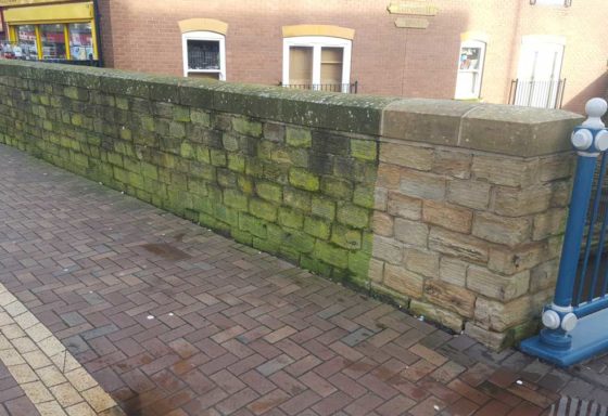 Stone wall cleaning - example